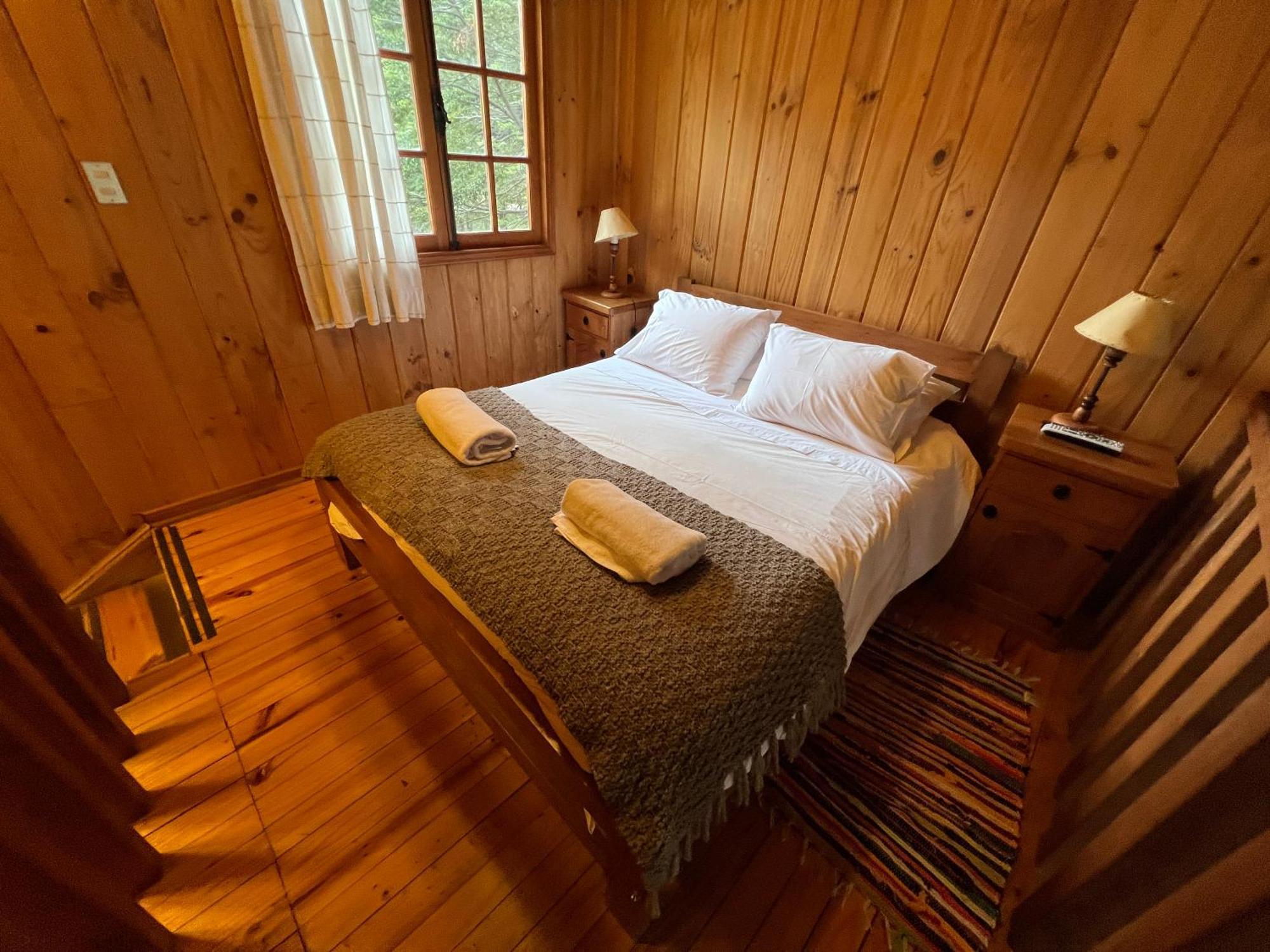 Green Baker Lodge Puerto Bertrand Екстер'єр фото