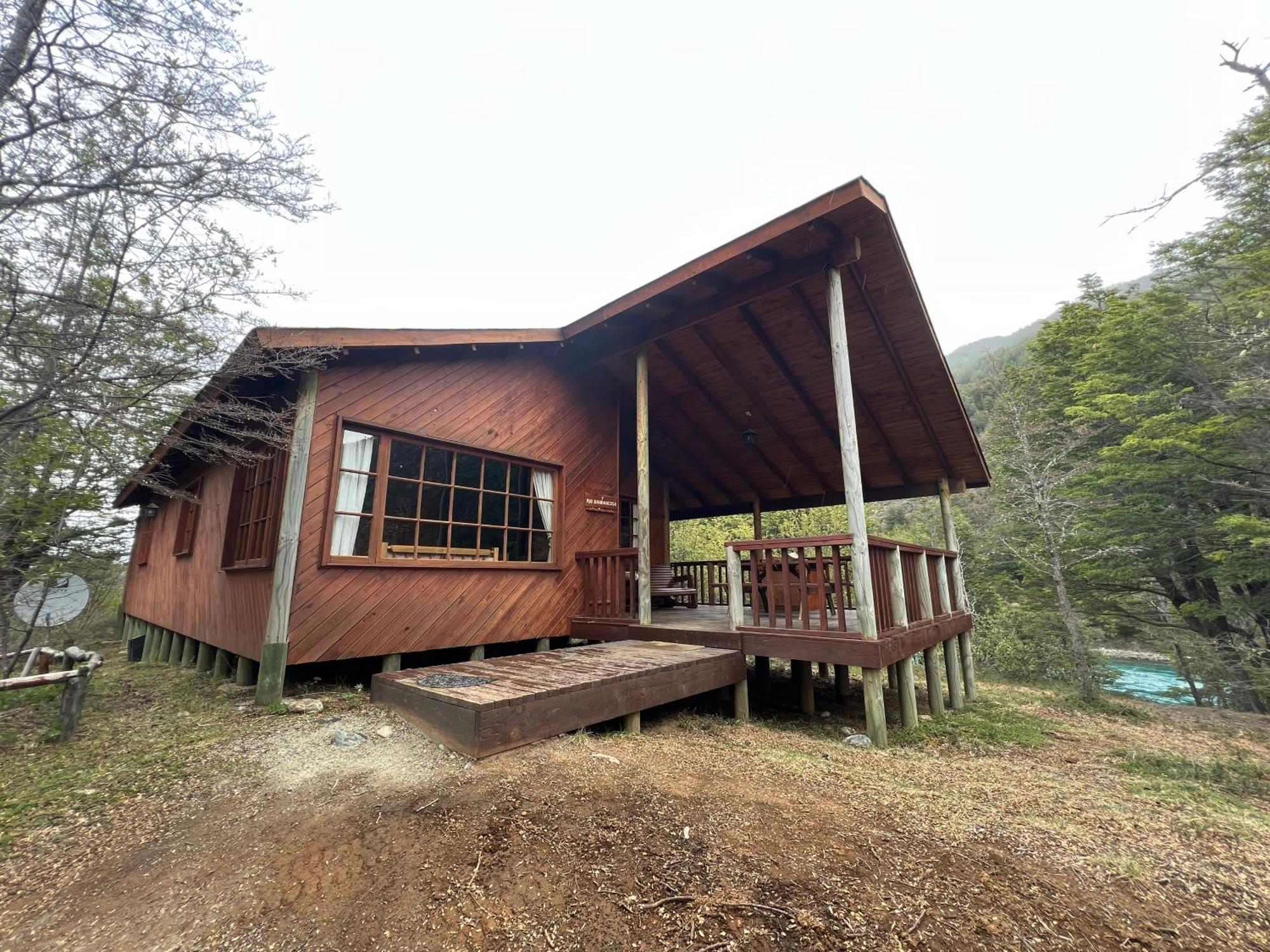 Green Baker Lodge Puerto Bertrand Екстер'єр фото