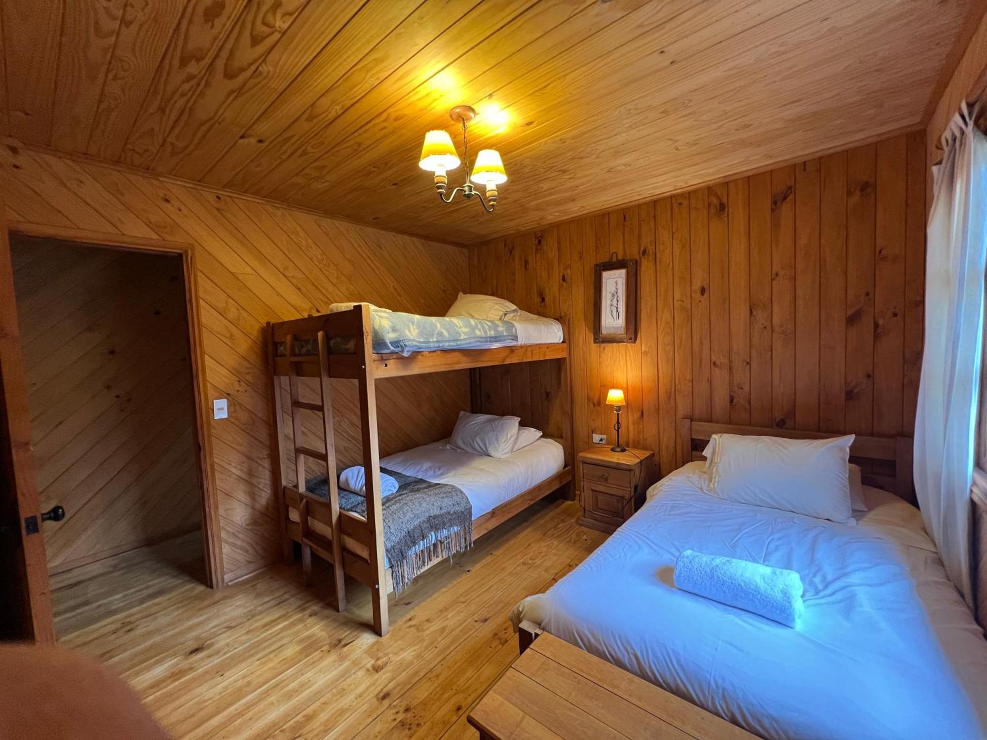 Green Baker Lodge Puerto Bertrand Екстер'єр фото