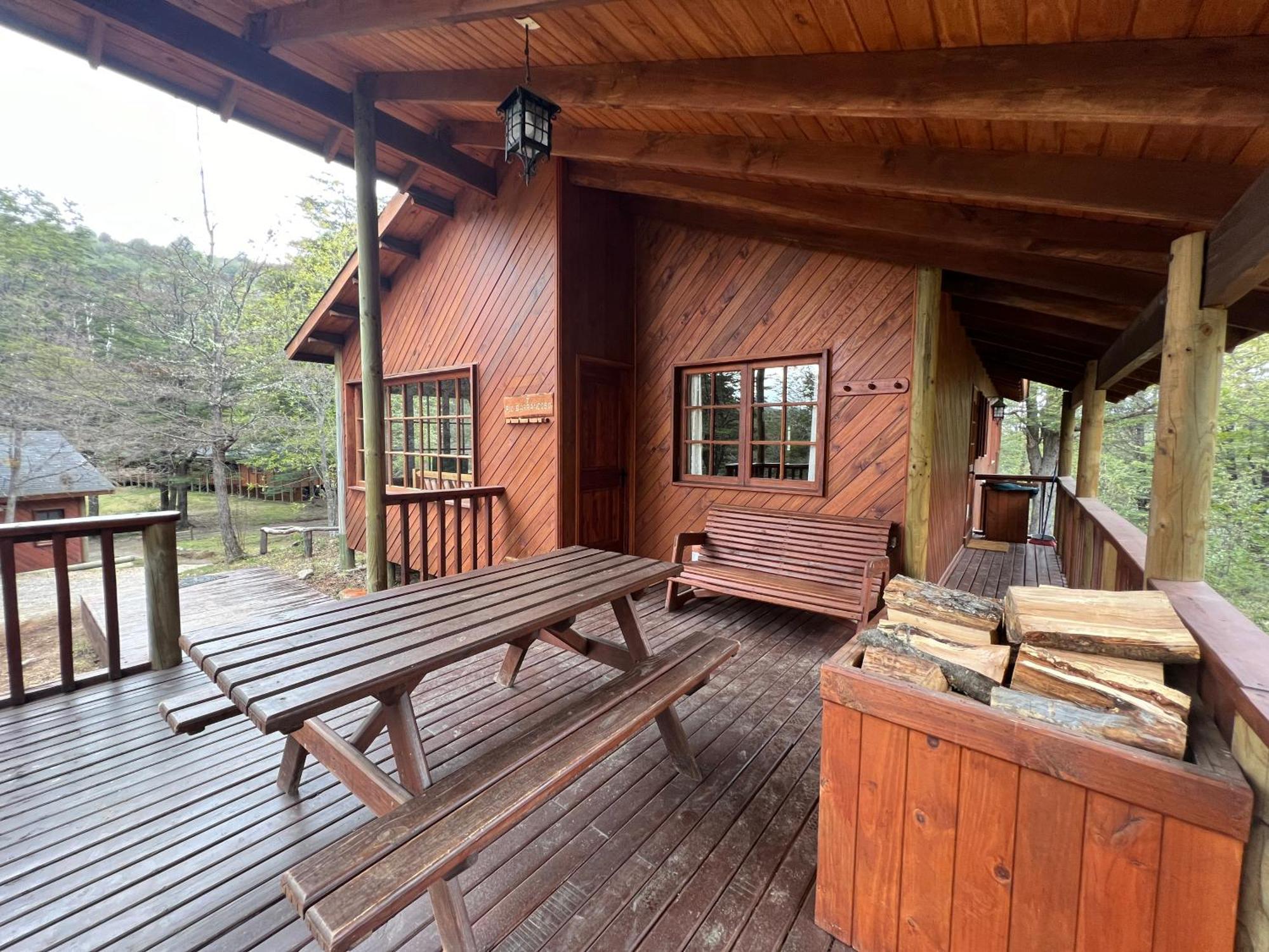 Green Baker Lodge Puerto Bertrand Екстер'єр фото