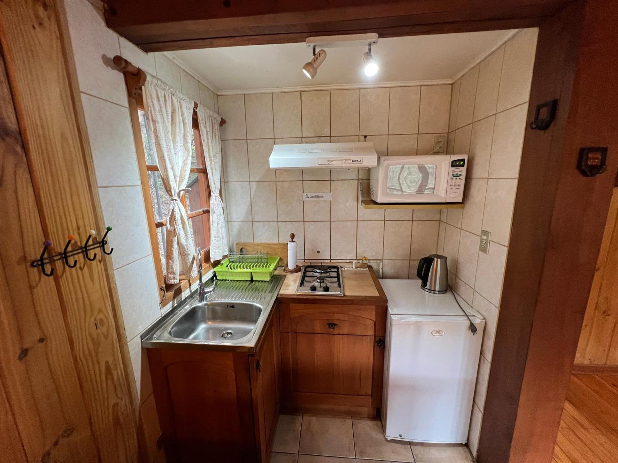 Green Baker Lodge Puerto Bertrand Екстер'єр фото