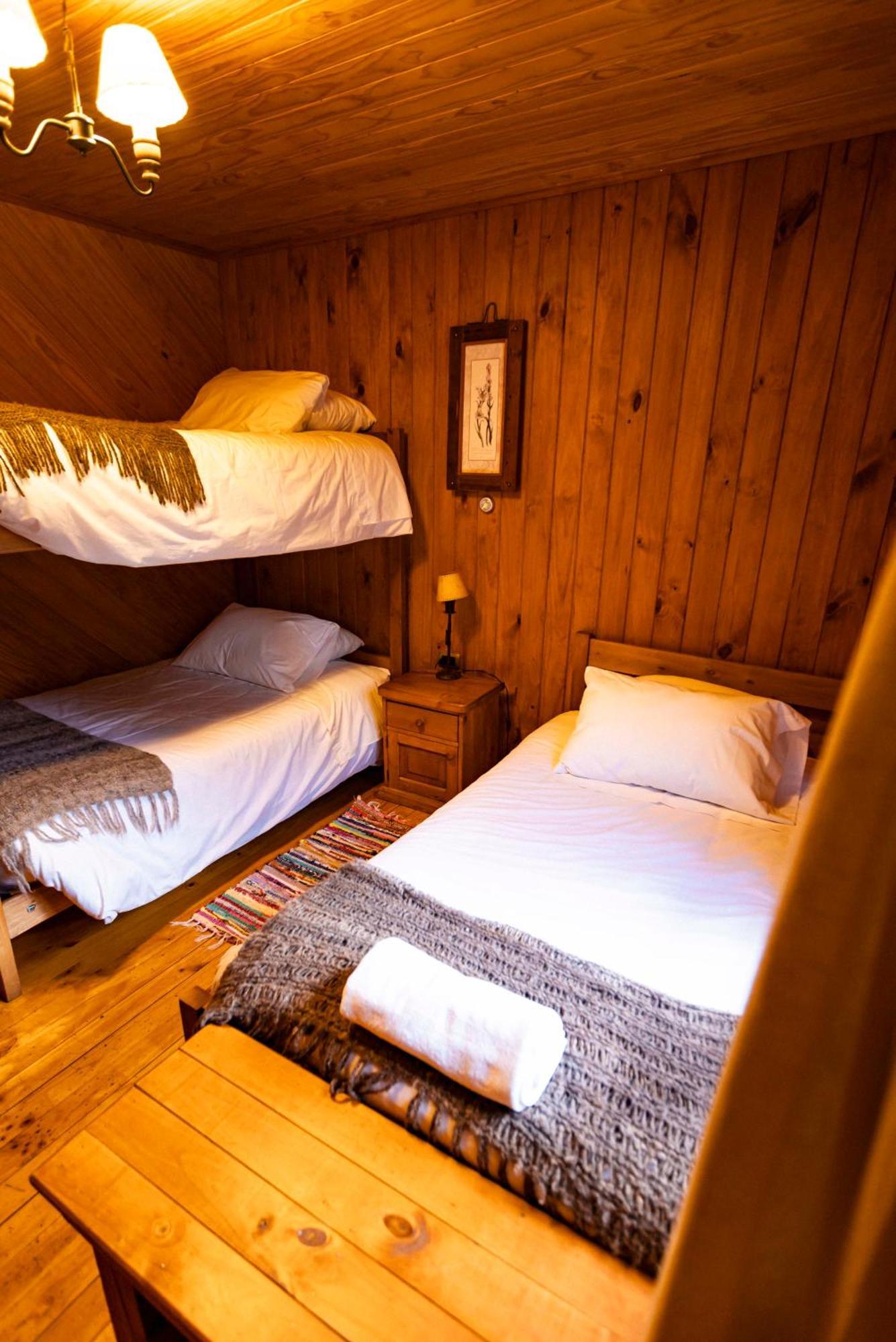 Green Baker Lodge Puerto Bertrand Екстер'єр фото