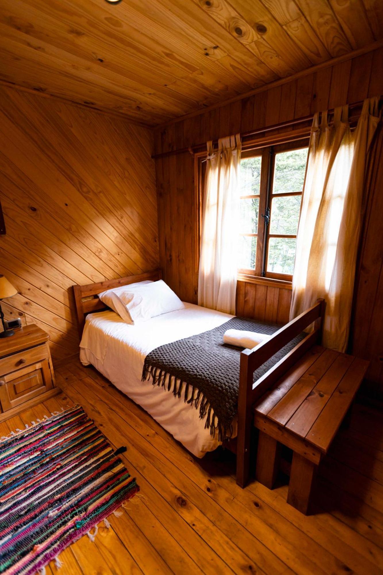 Green Baker Lodge Puerto Bertrand Екстер'єр фото