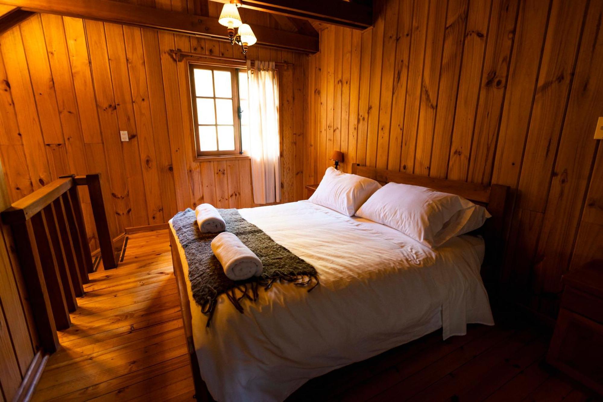 Green Baker Lodge Puerto Bertrand Екстер'єр фото