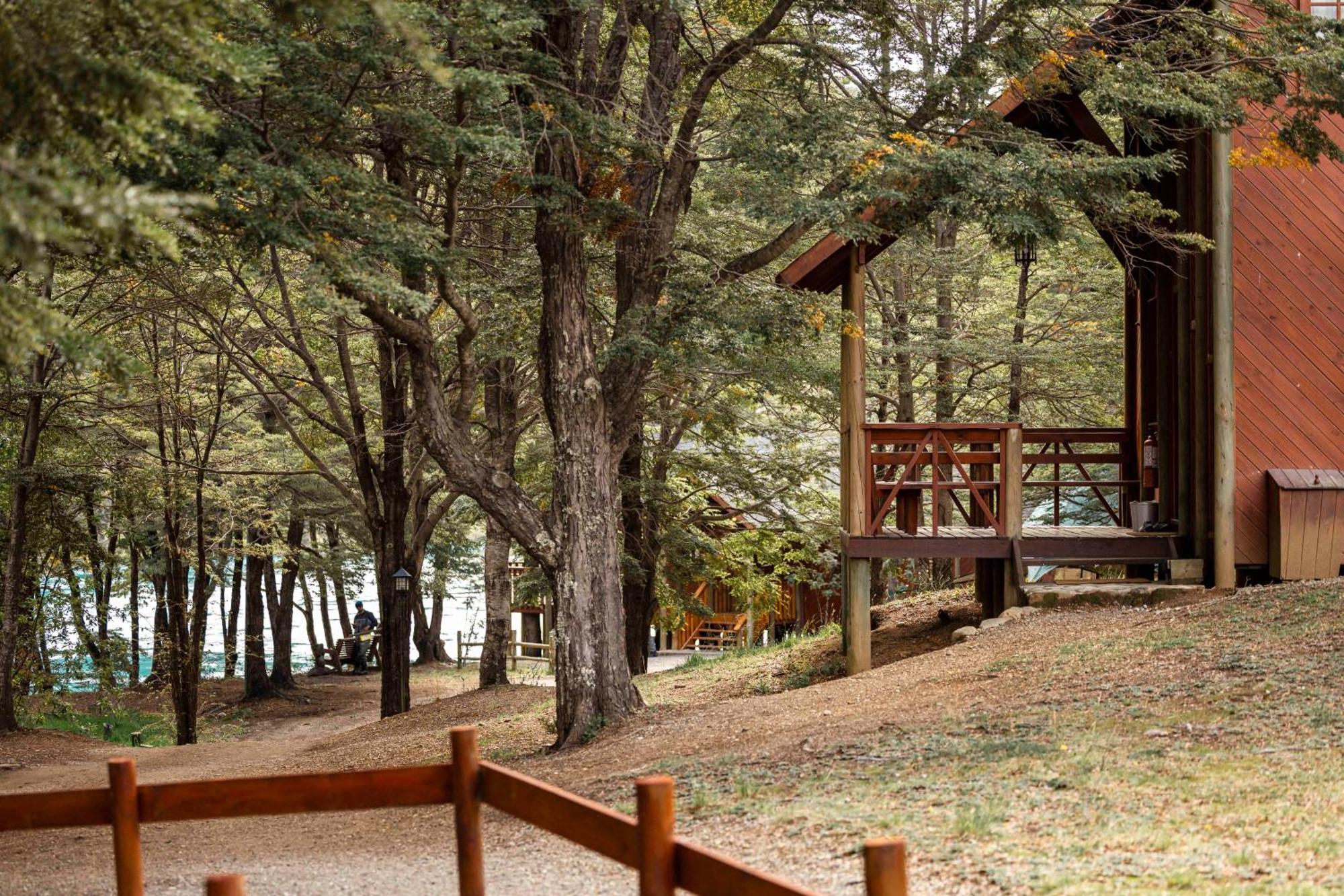 Green Baker Lodge Puerto Bertrand Екстер'єр фото